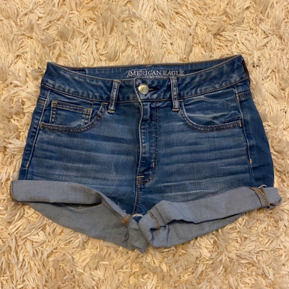 AE SUPER STRETCH BLUE JEAN SHORTS